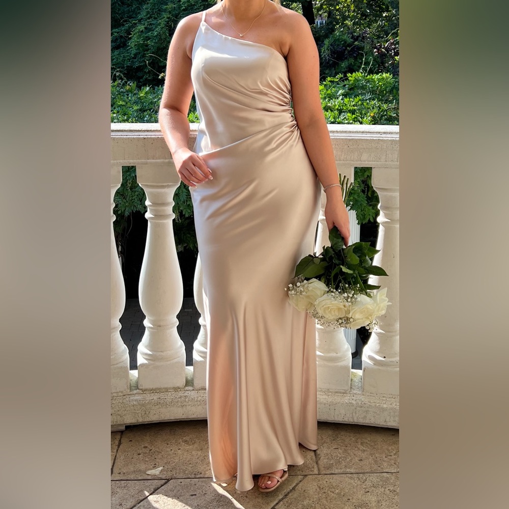 Revelry dress Jade Satin Gold Champagne